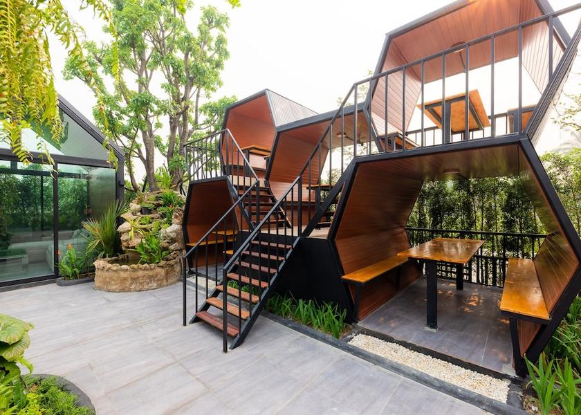 Chiang Mai Province Chiang Dao Exterior Detail