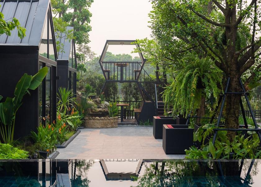 Chiang Mai Province Chiang Dao Exterior Detail