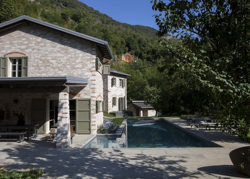 Tuscany Seravezza Exterior Detail