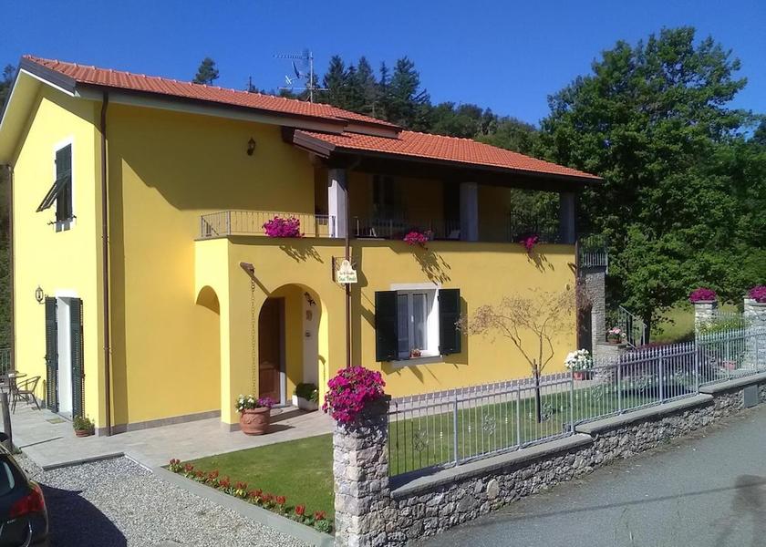 Liguria Beverino Exterior Detail