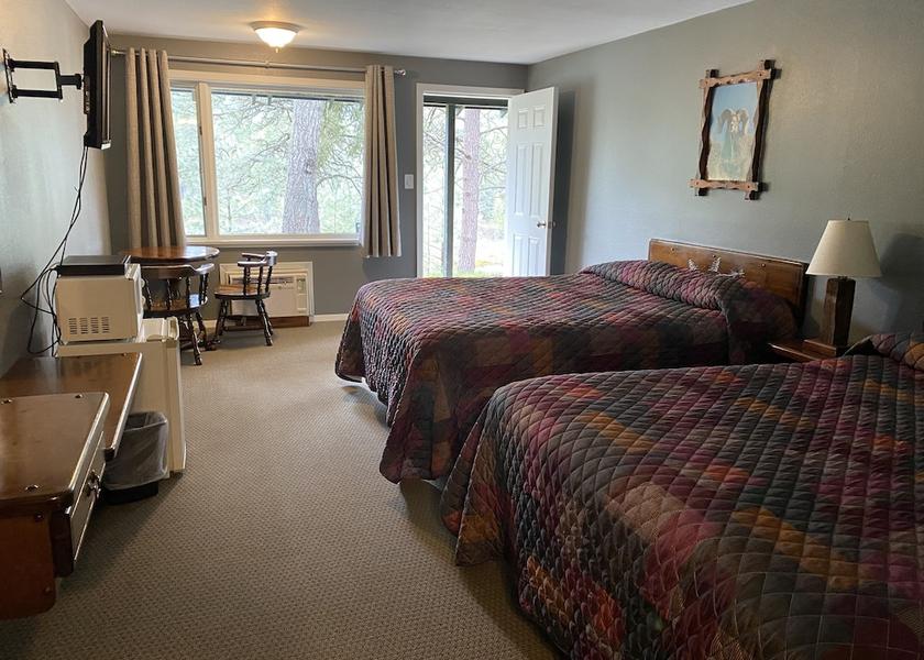 Montana Thompson Falls Room