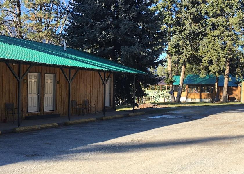 Montana Thompson Falls Living area