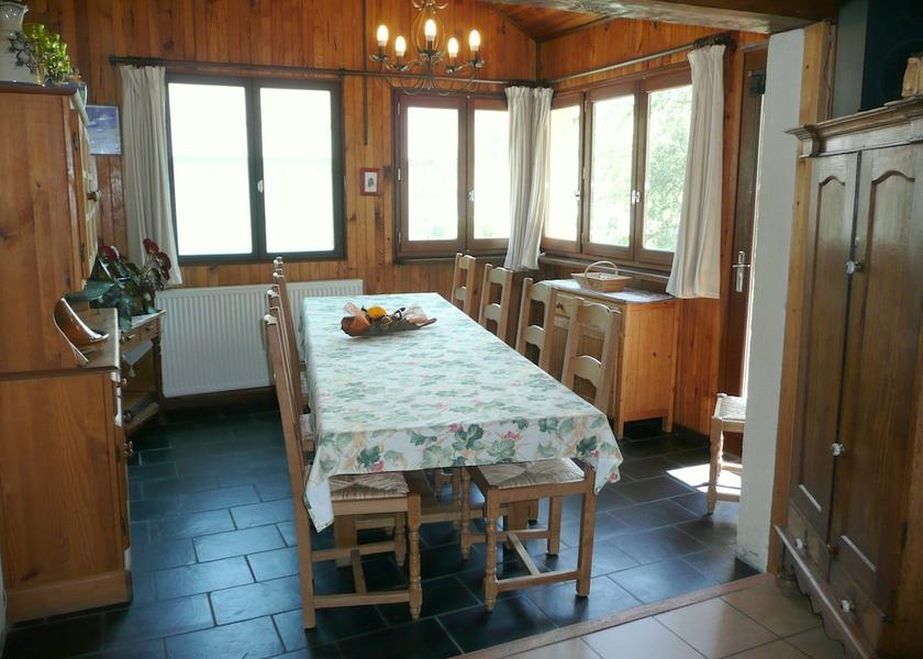 Occitanie Campan Interior Entrance