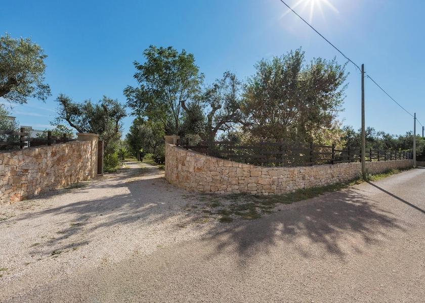 Puglia Ruffano Facade