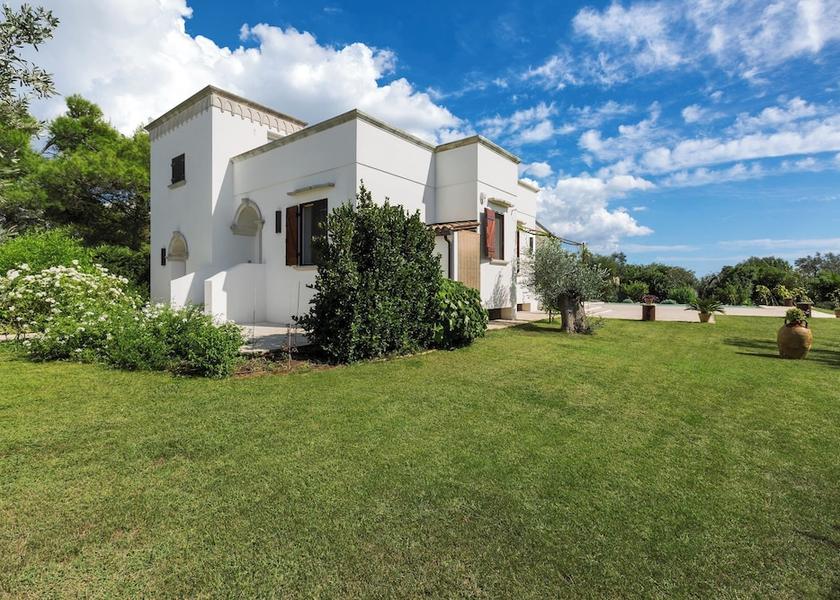 Puglia Ruffano Facade