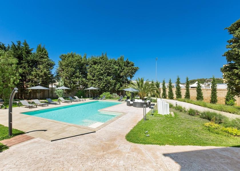 Puglia Ruffano Exterior Detail