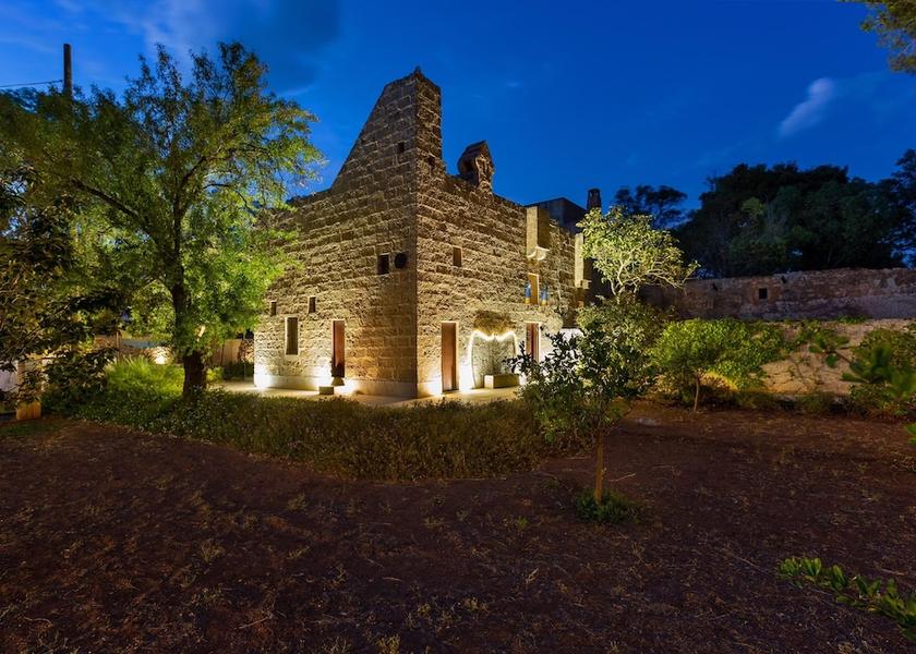 Puglia Ruffano Exterior Detail