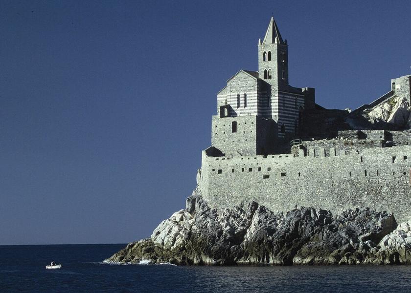 Liguria Sesta Godano Exterior Detail