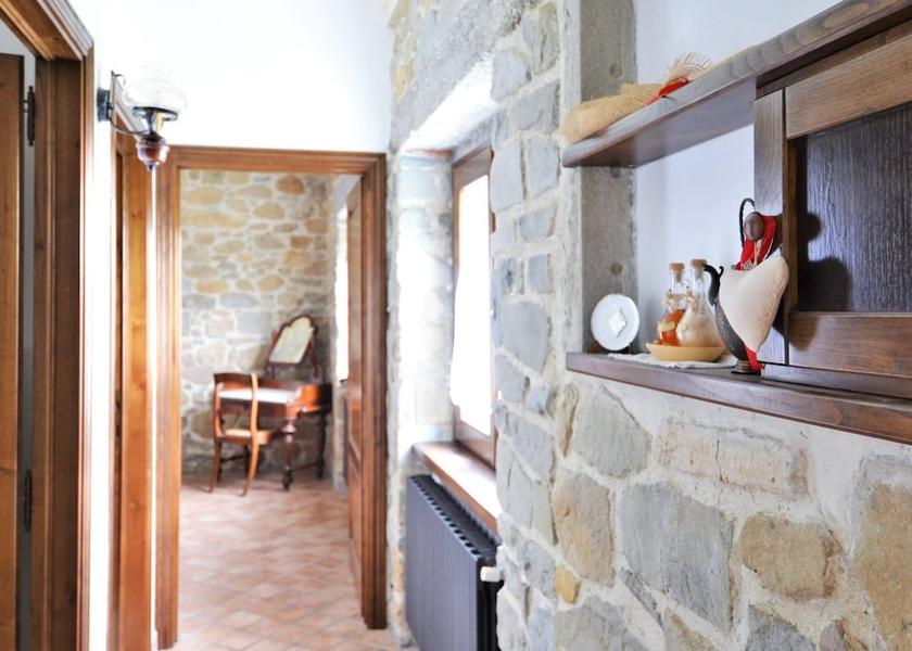 Tuscany Marliana Interior Entrance