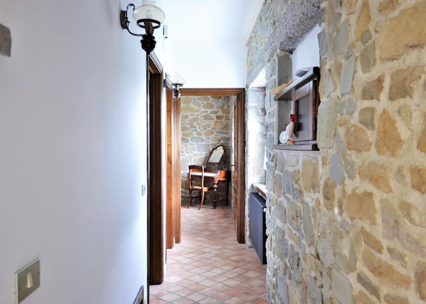 Tuscany Marliana Interior Entrance