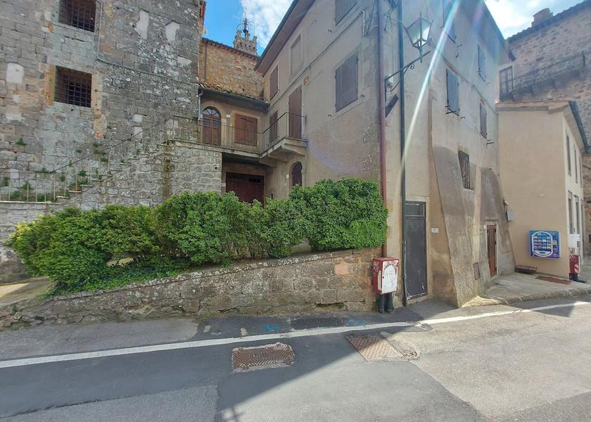Tuscany Santa Fiora Exterior Detail