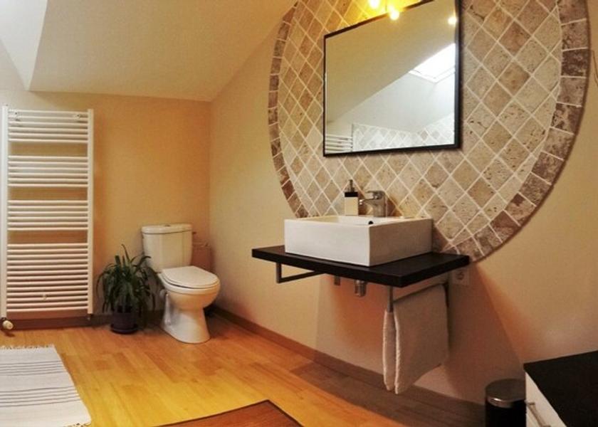 Corsica Moltifao Bathroom