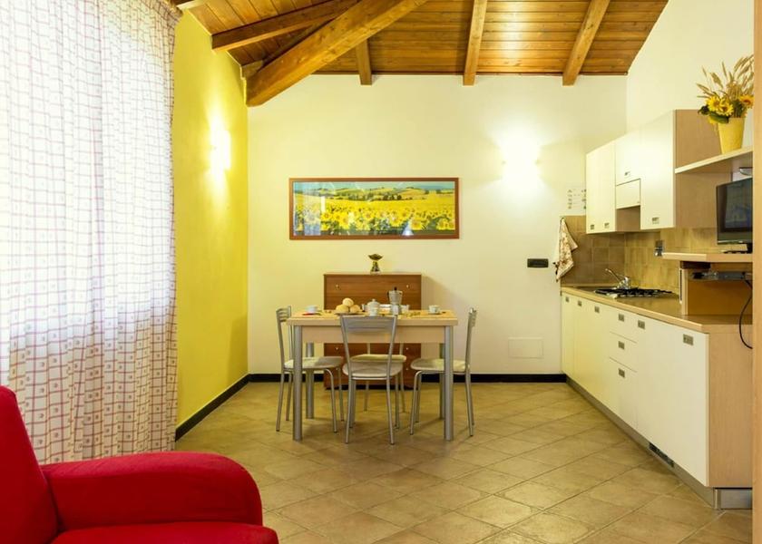 Liguria Bolano Dining Area