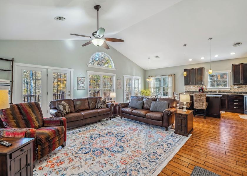 West Virginia Berkeley Springs Living Area