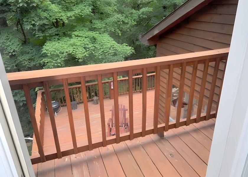 West Virginia Berkeley Springs Exterior Detail