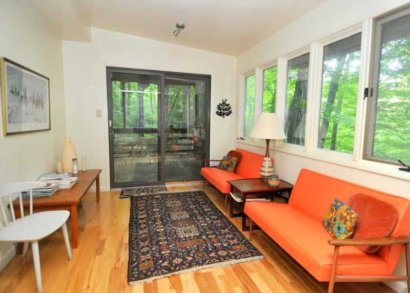 West Virginia Berkeley Springs Living Area