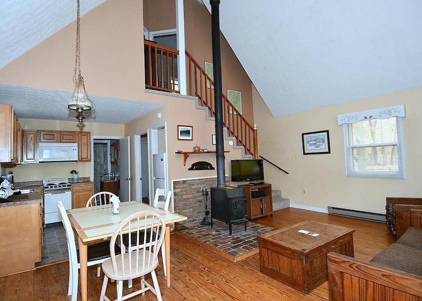 West Virginia Berkeley Springs Living Area