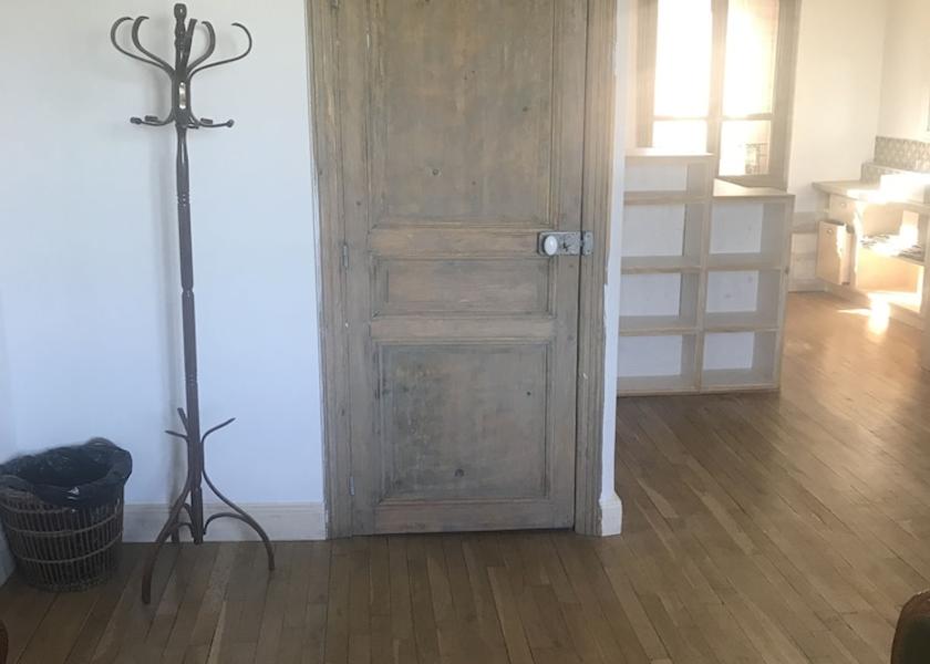 Occitanie Montolieu Interior Entrance