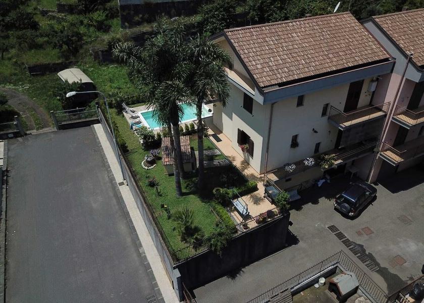 Sicily Santa Venerina Exterior Detail