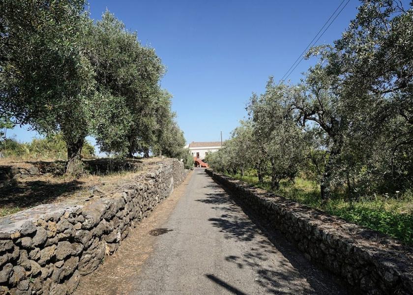 Sicily Santa Venerina Exterior Detail