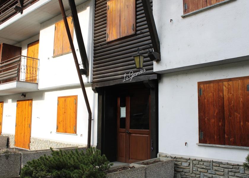 Valle d'Aosta Morgex Facade