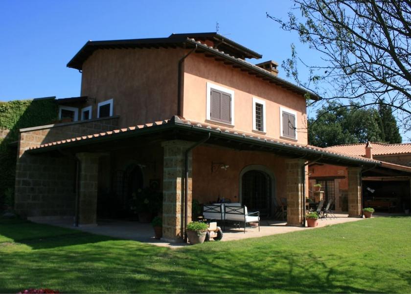 Lazio Corchiano Exterior Detail