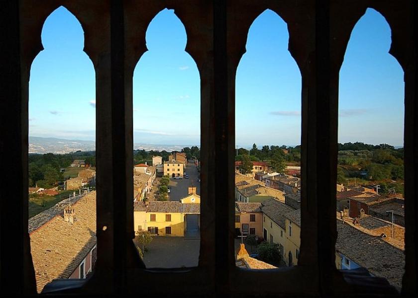 Lazio Bagnoregio Exterior Detail