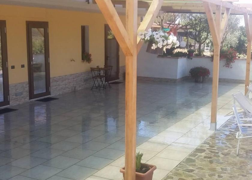 Campania Ceraso Terrace