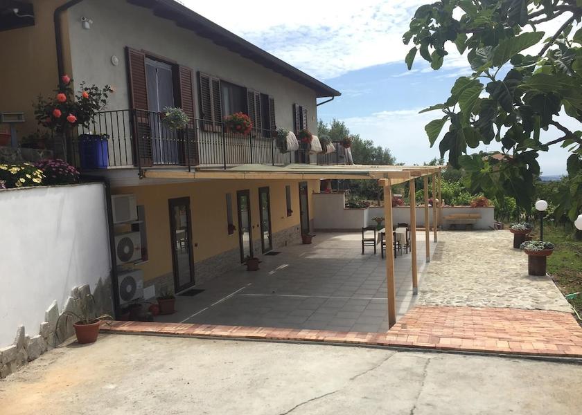 Campania Ceraso Terrace