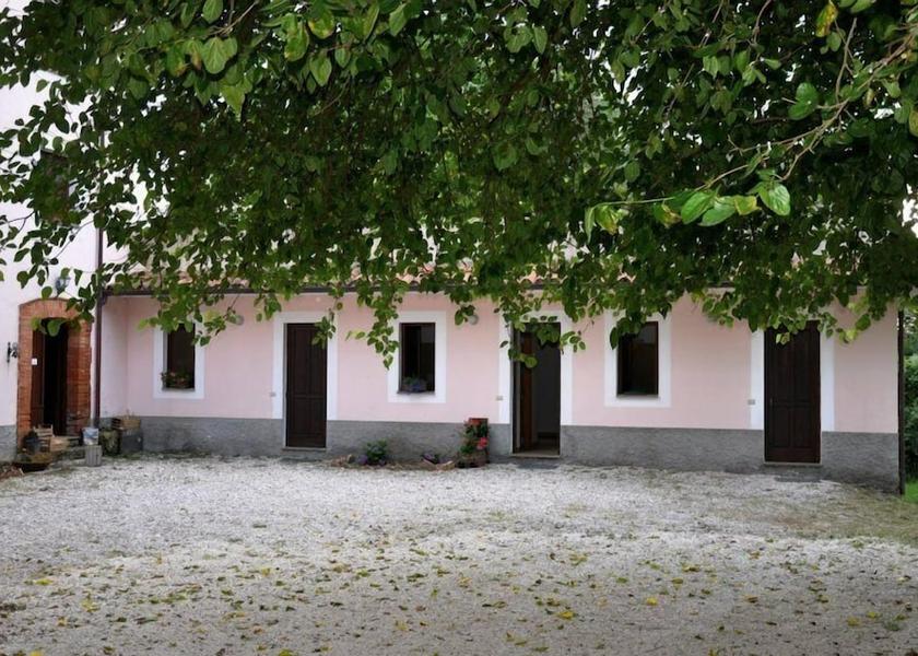 Campania Ceraso Facade