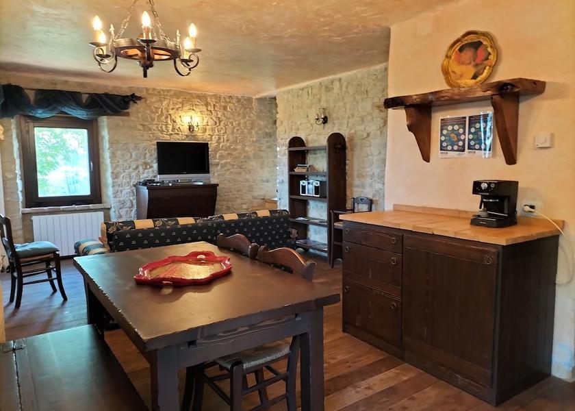 Marche Penna San Giovanni Living Area