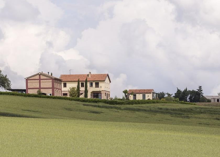 Marche Cingoli Exterior Detail