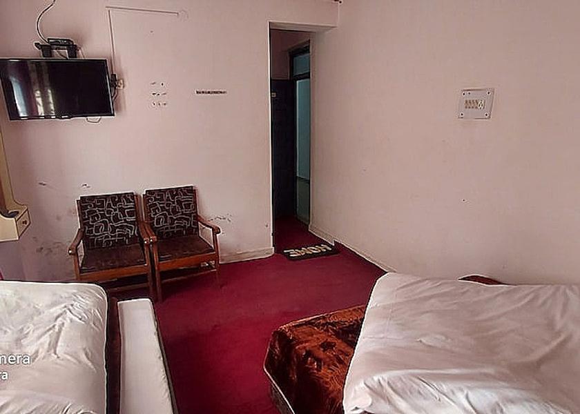 Uttarakhand Badrinath Room