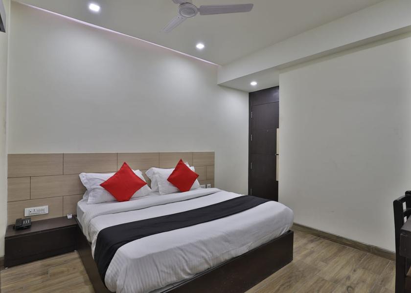 Gujarat Gandhidham Deluxe Room