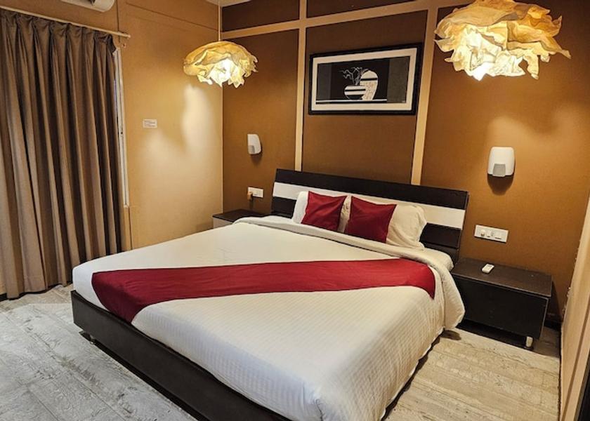 Maharashtra Guhagar Room