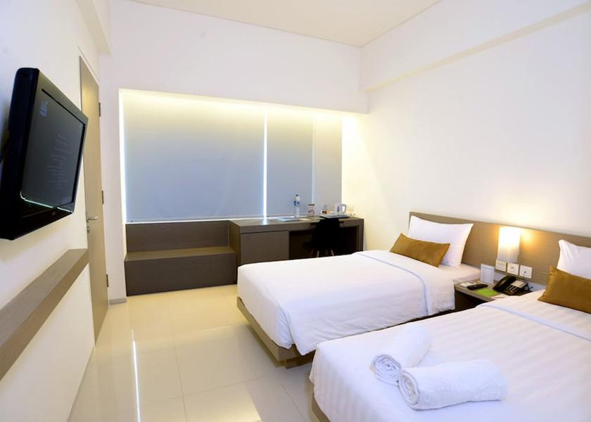  Lahat Room