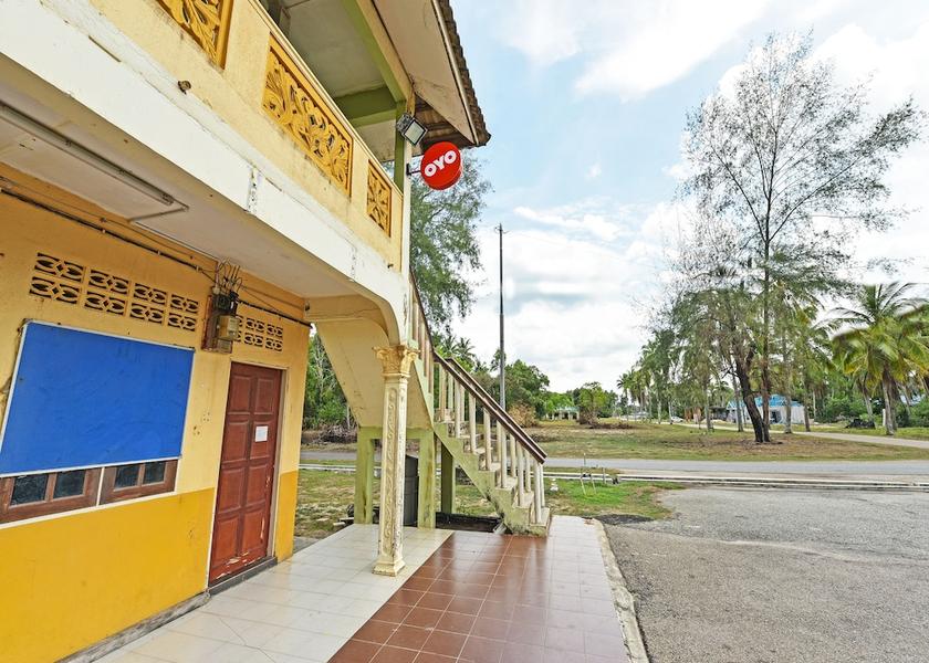 Pahang Kuala Rompin Exterior Detail