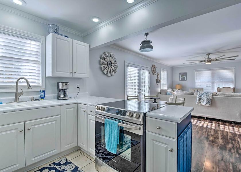 Kentucky Gilbertsville Interior Entrance