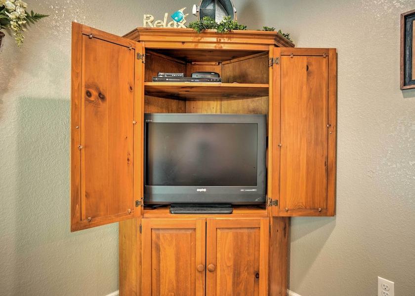 Kentucky Gilbertsville Interior Entrance