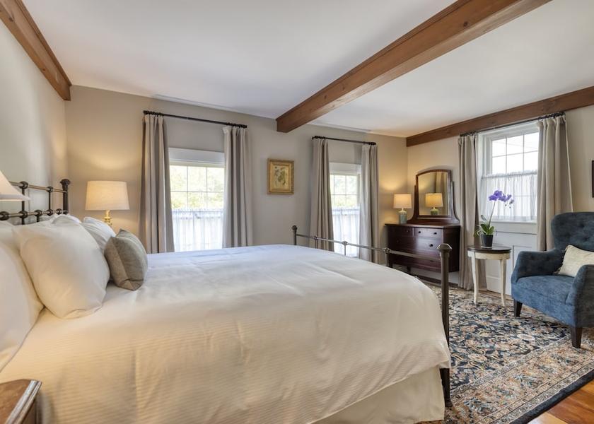 New York Hammondsport Room