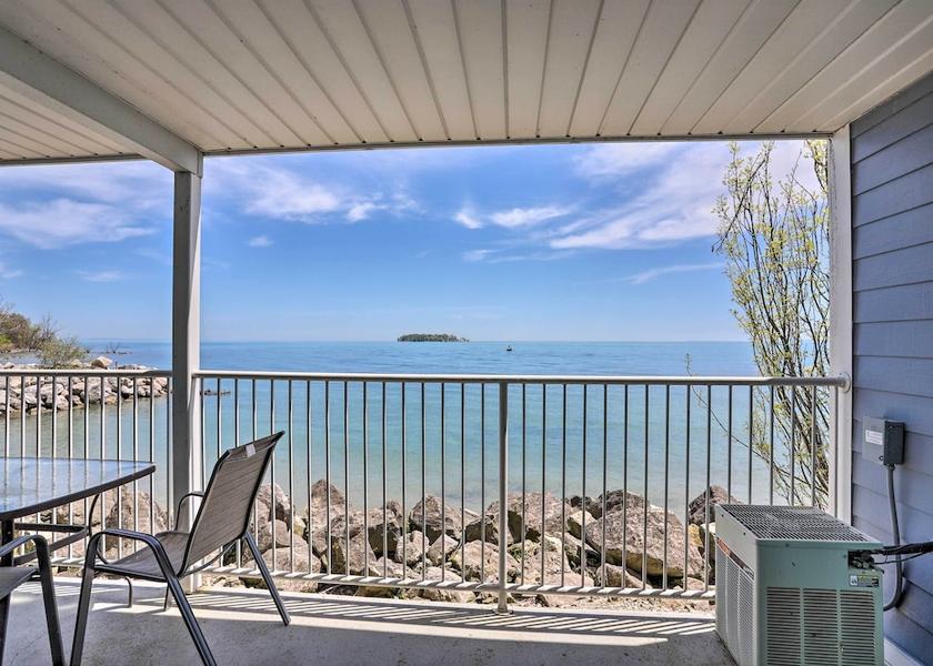 Ohio Put-in-Bay Interior Entrance