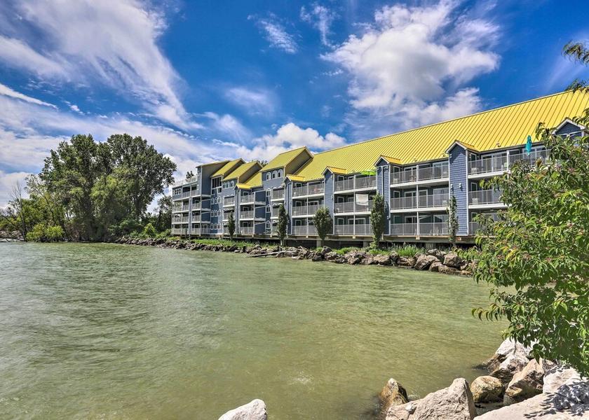 Ohio Put-in-Bay Interior Entrance