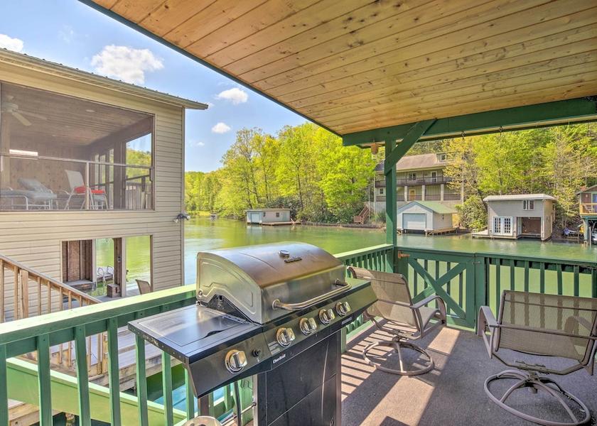 South Carolina Landrum Interior Entrance