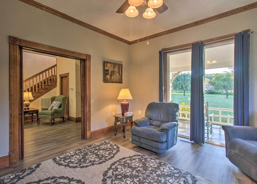 Virginia Clifton Forge Interior Entrance