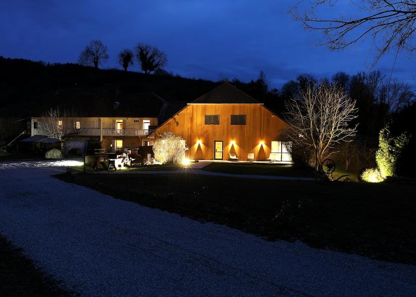 Bourgogne-Franche-Comte Salins-les-Bains Facade