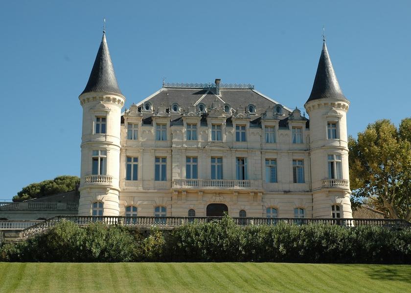 Occitanie Pezenas Exterior Detail