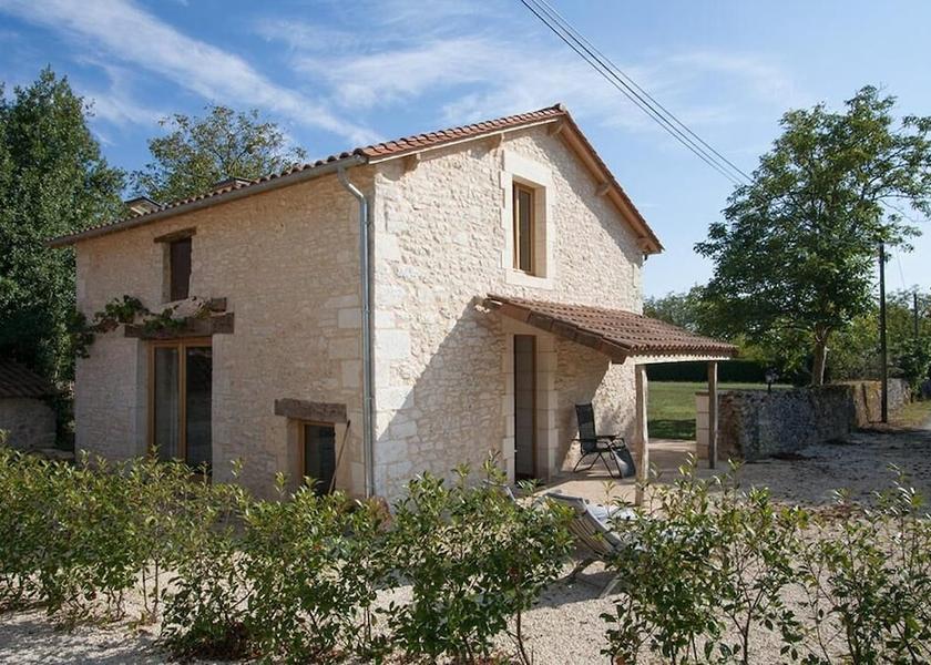 Nouvelle-Aquitaine Magnac-Laval Exterior Detail