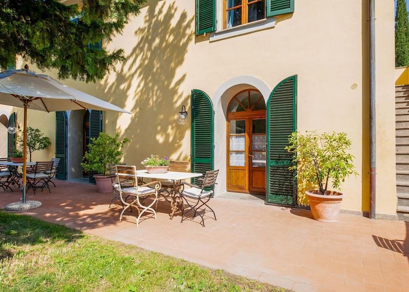 Tuscany Lajatico Dining Area