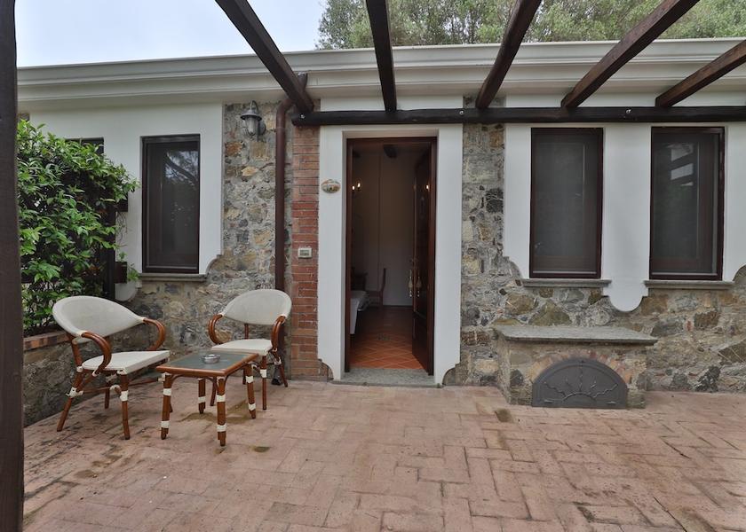 Campania Ispani Terrace