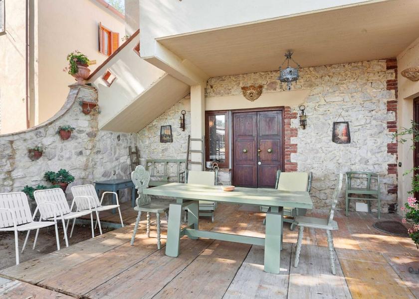 Umbria Stroncone Dining Area